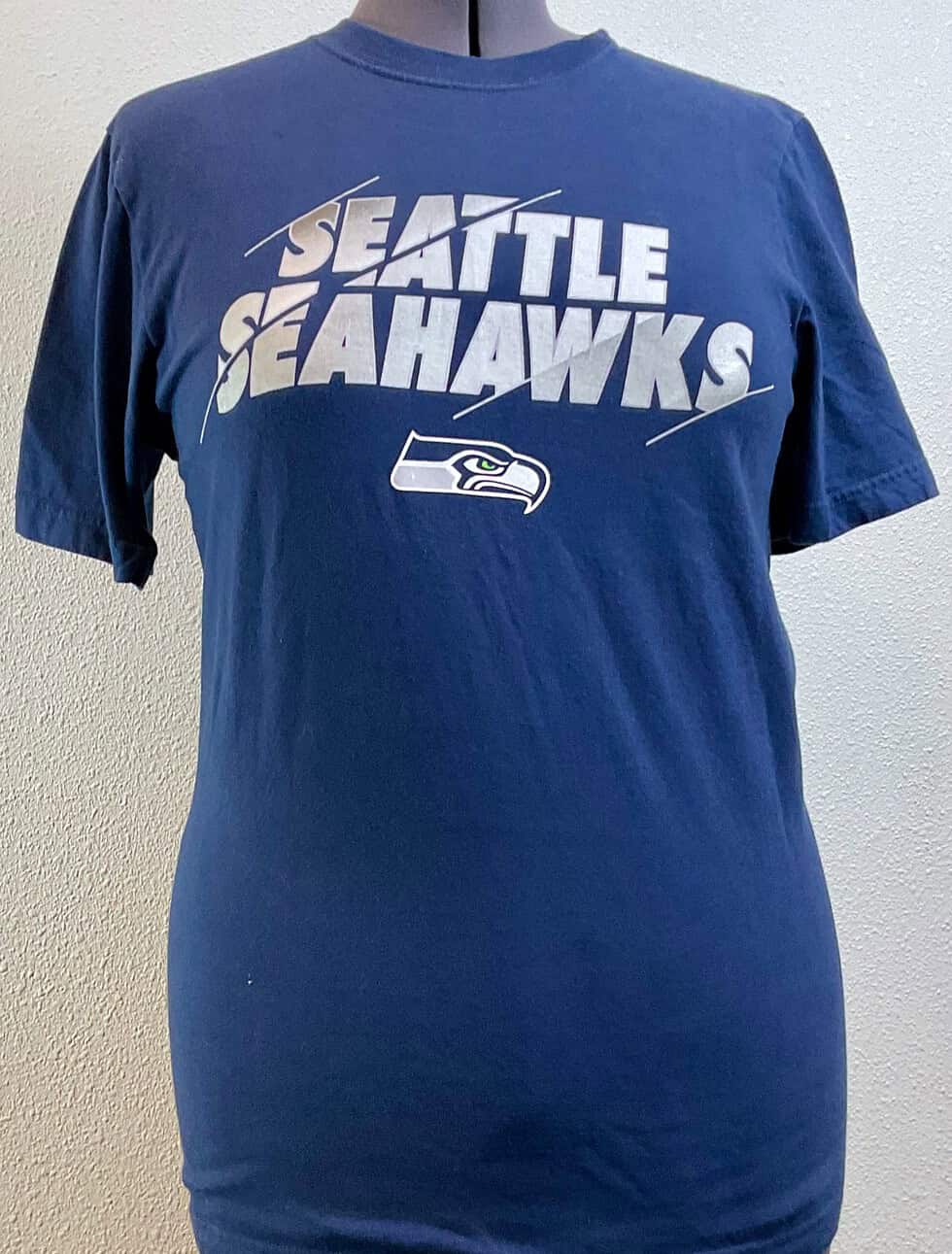 Seattle Seahawks Nike Tee – Medium | 12th Man Ready