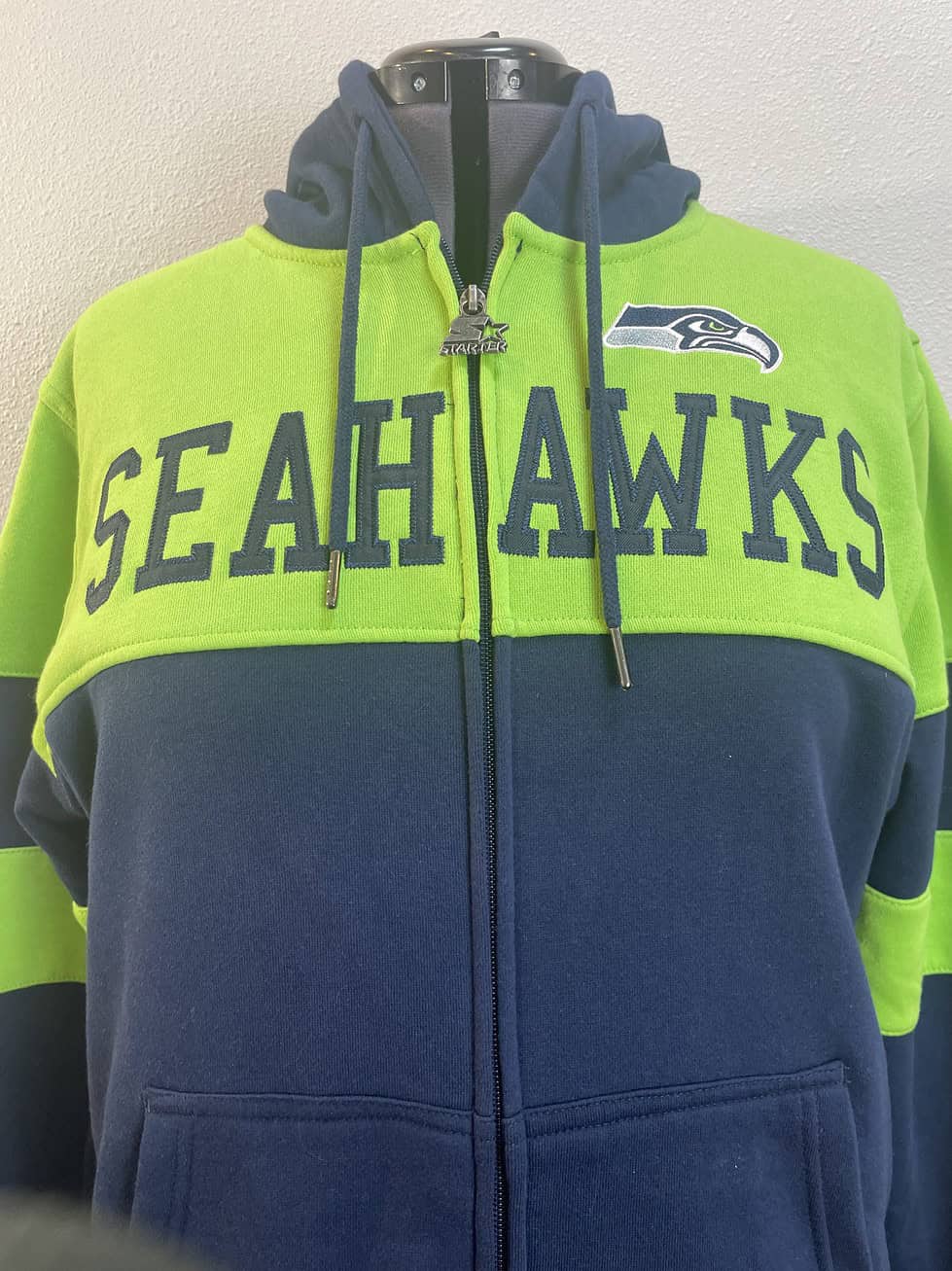 Seattle Seahawks Starter Hoodie (L)