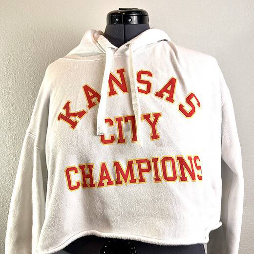 KC Chiefs Champs Crop Sweatshirt (S)