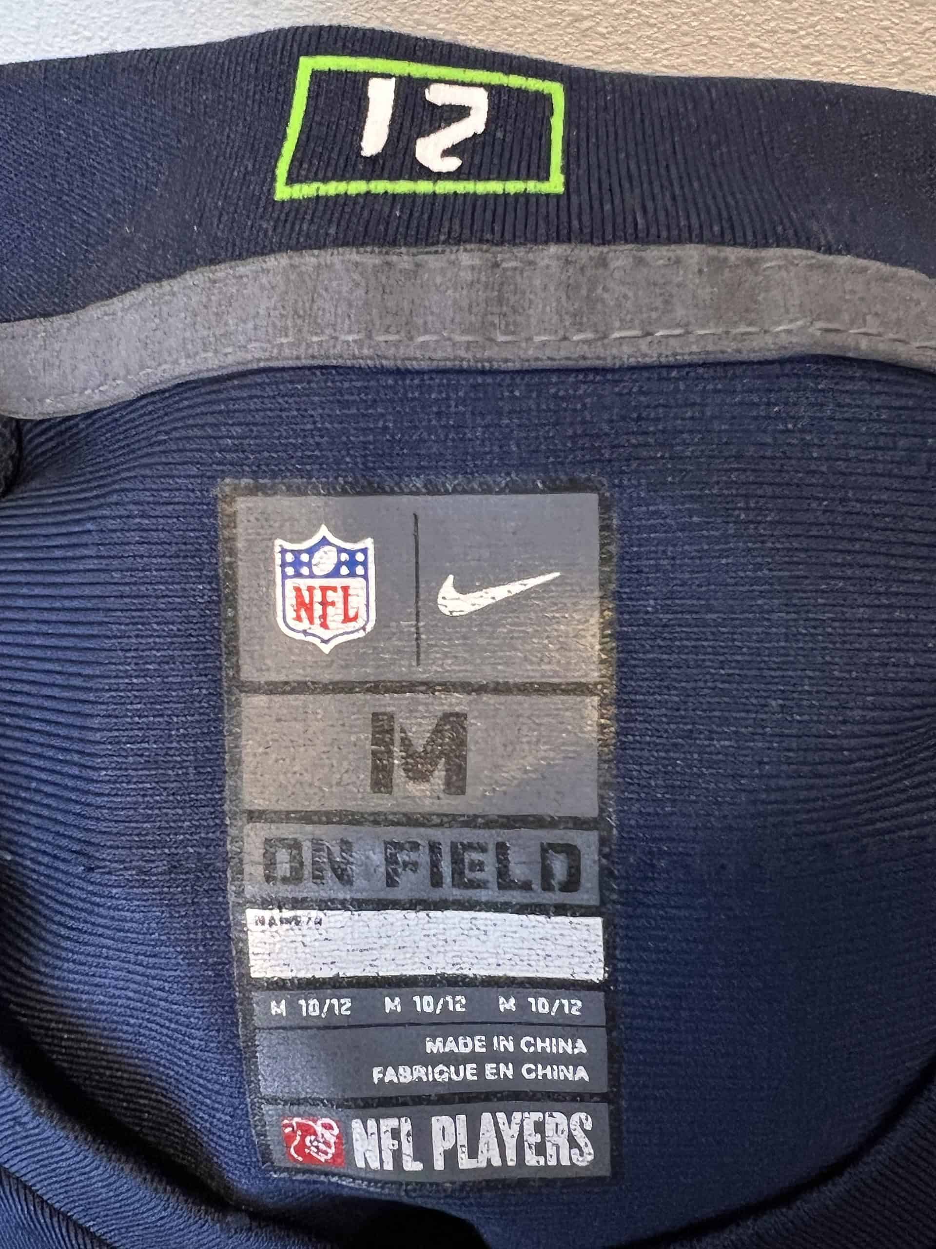 Youth medium store russell wilson jersey