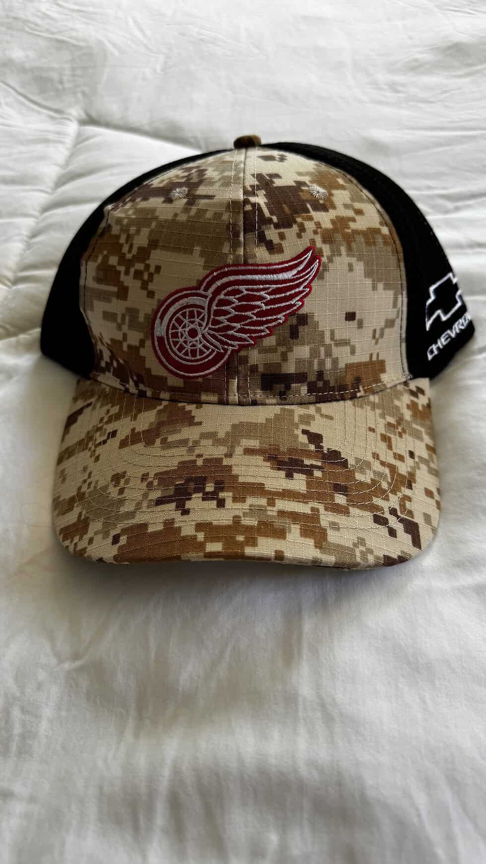 Red Wings Camo Hat