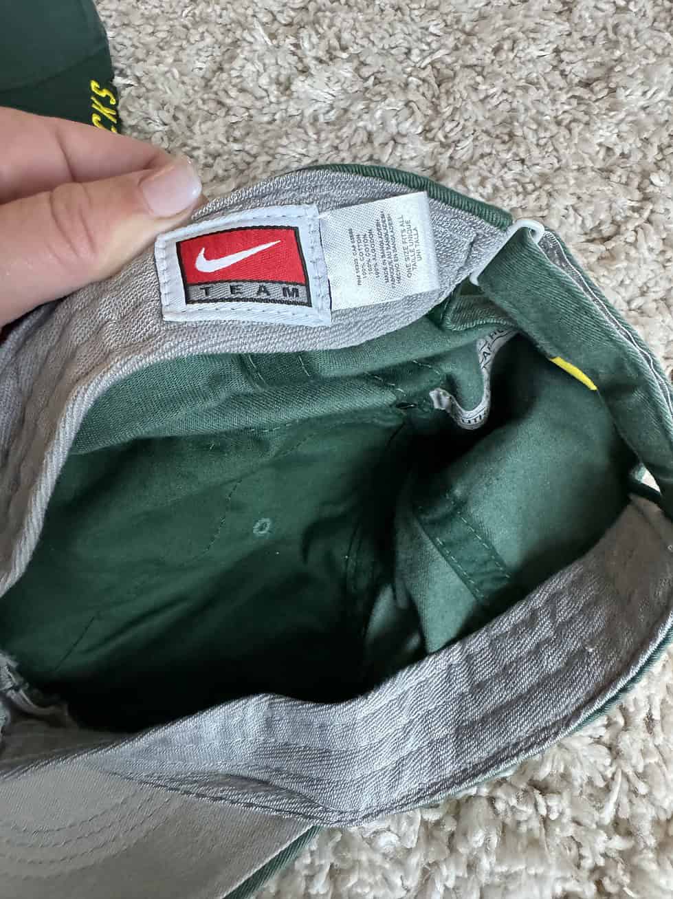 ONE SIZE NEW OREGON DUCKS NIKE HATS - Image 3