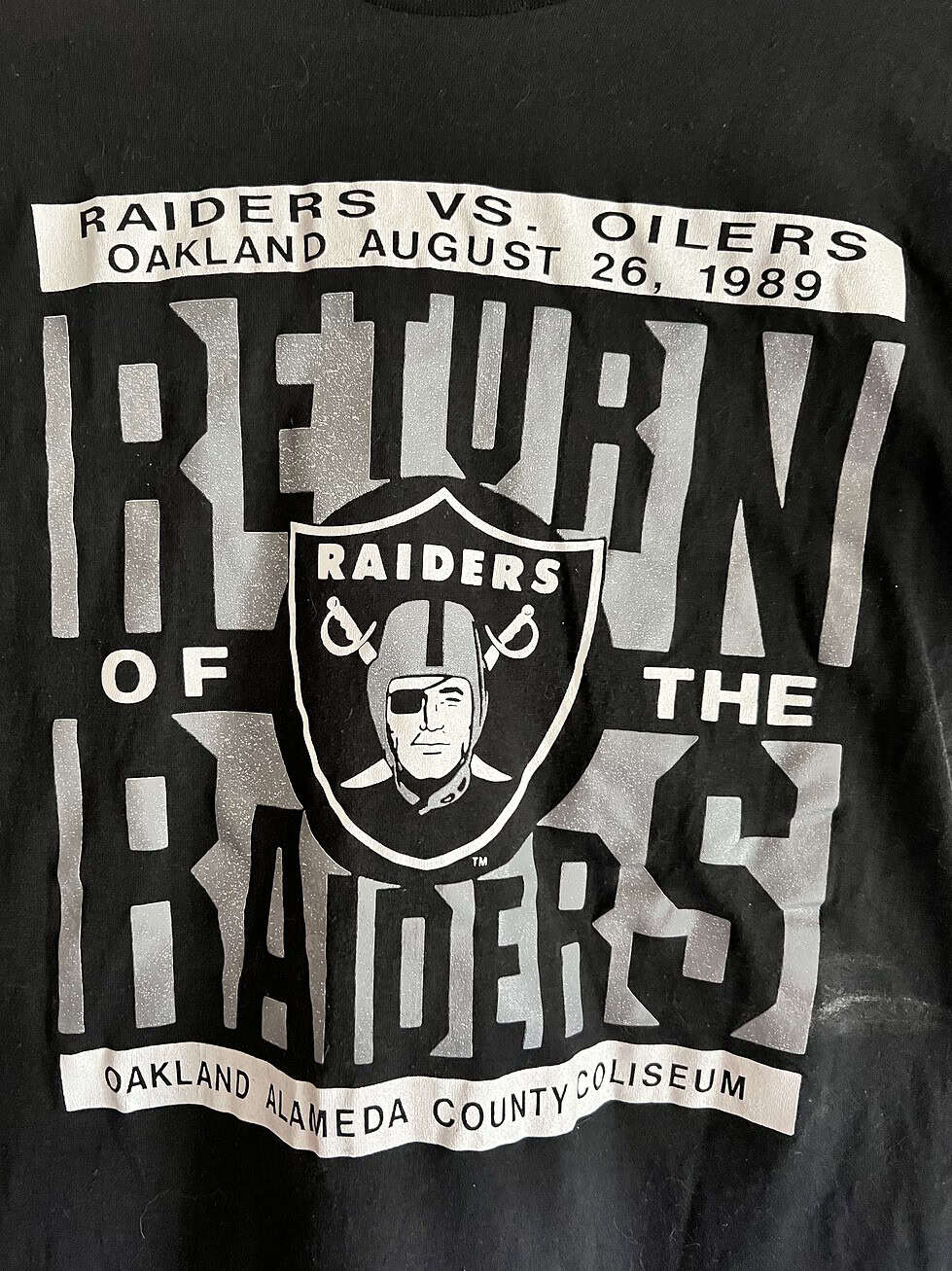 Oakland Raiders Vintage NFL Tee - Image 3