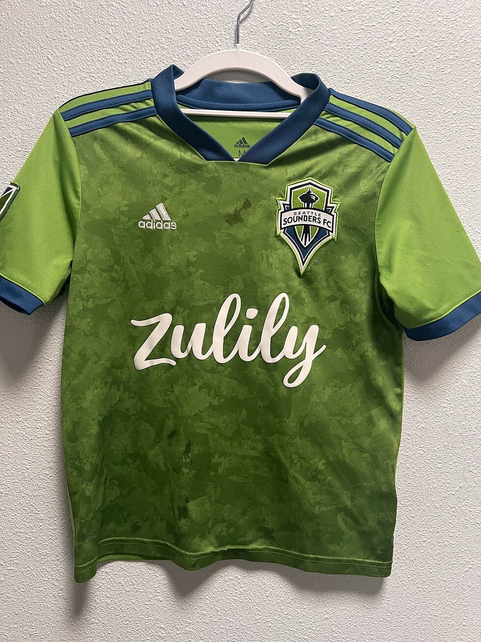 Front view of Seattle Sounders FC 2019-2020 jersey with Zulily sponsor logo.