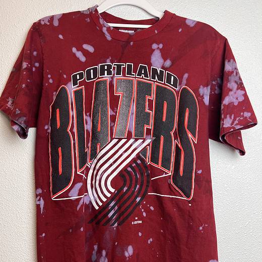 Vintage 90s Blazers Bleach Dyed Tee (M)