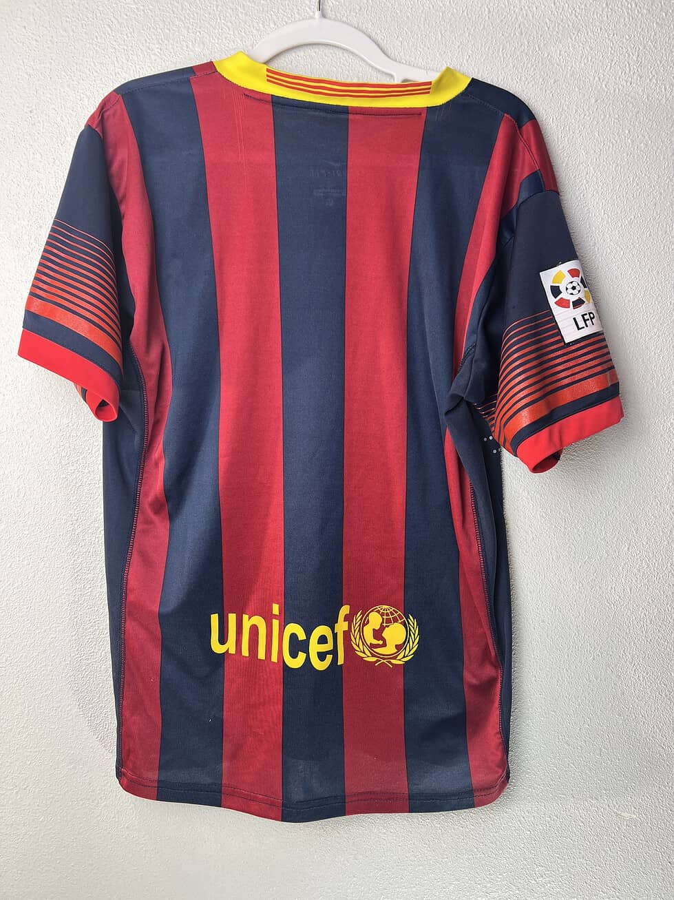 FC Barcelona 2013-14 Home Jersey – Size L - Image 2