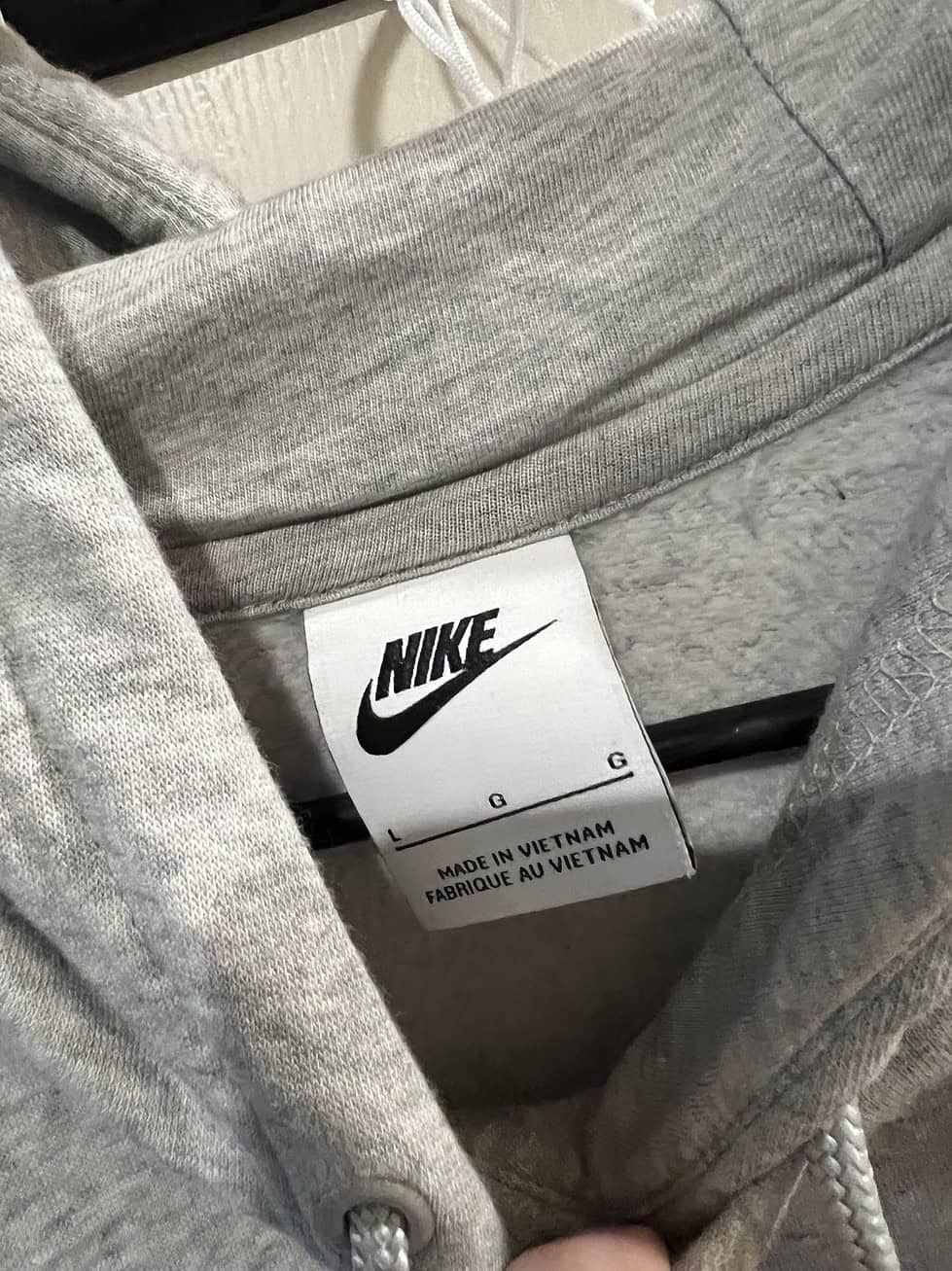 Nike "Phil Knight Legacy" Hoodie - 2022 NCAA Basketball Invitational (L) - Image 3