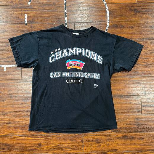Logo Athletic San Antonio Spurs 1999 Champs Tee Sz L