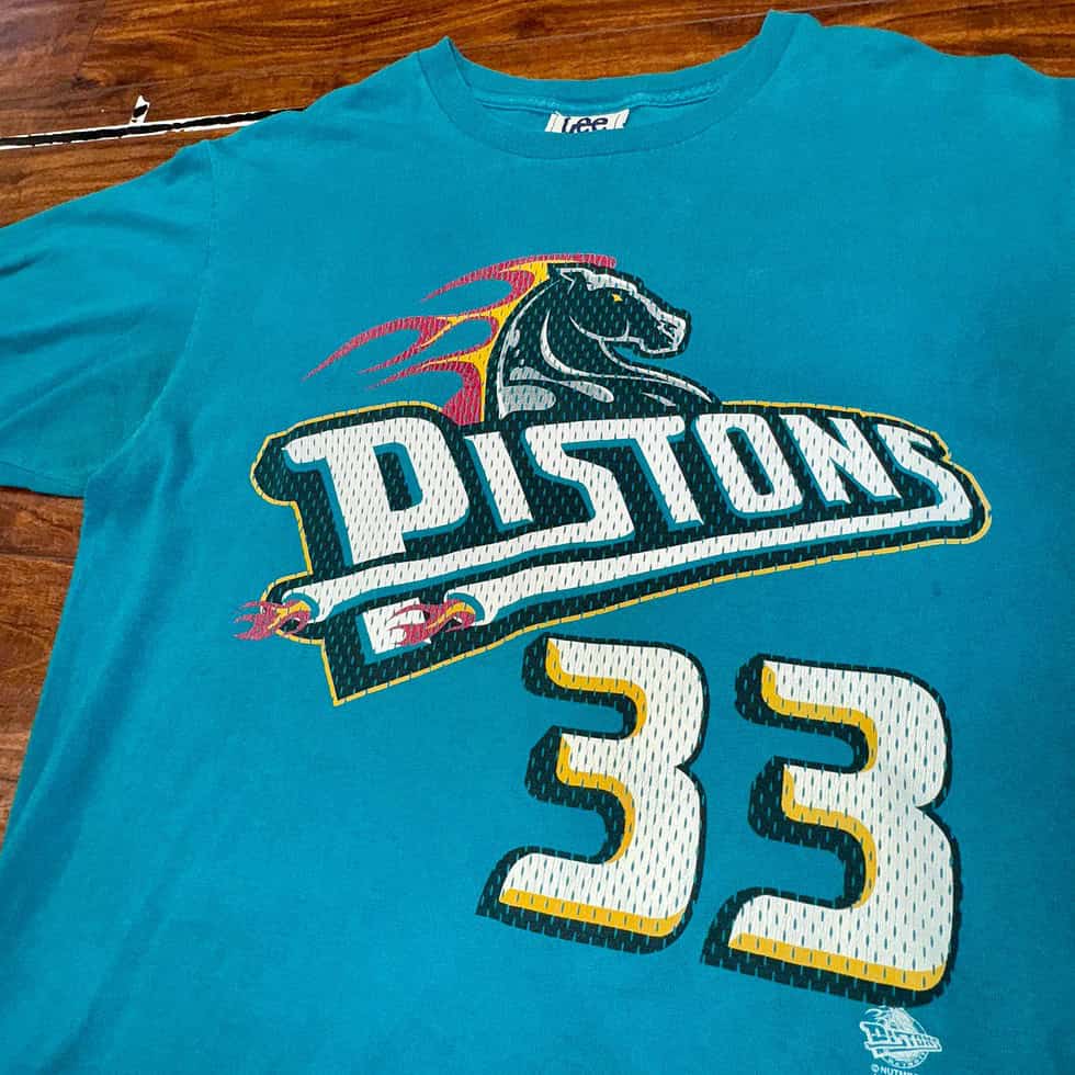 Lee Sport Grant Hill Detriot Pistons Tee Sz L - Image 2