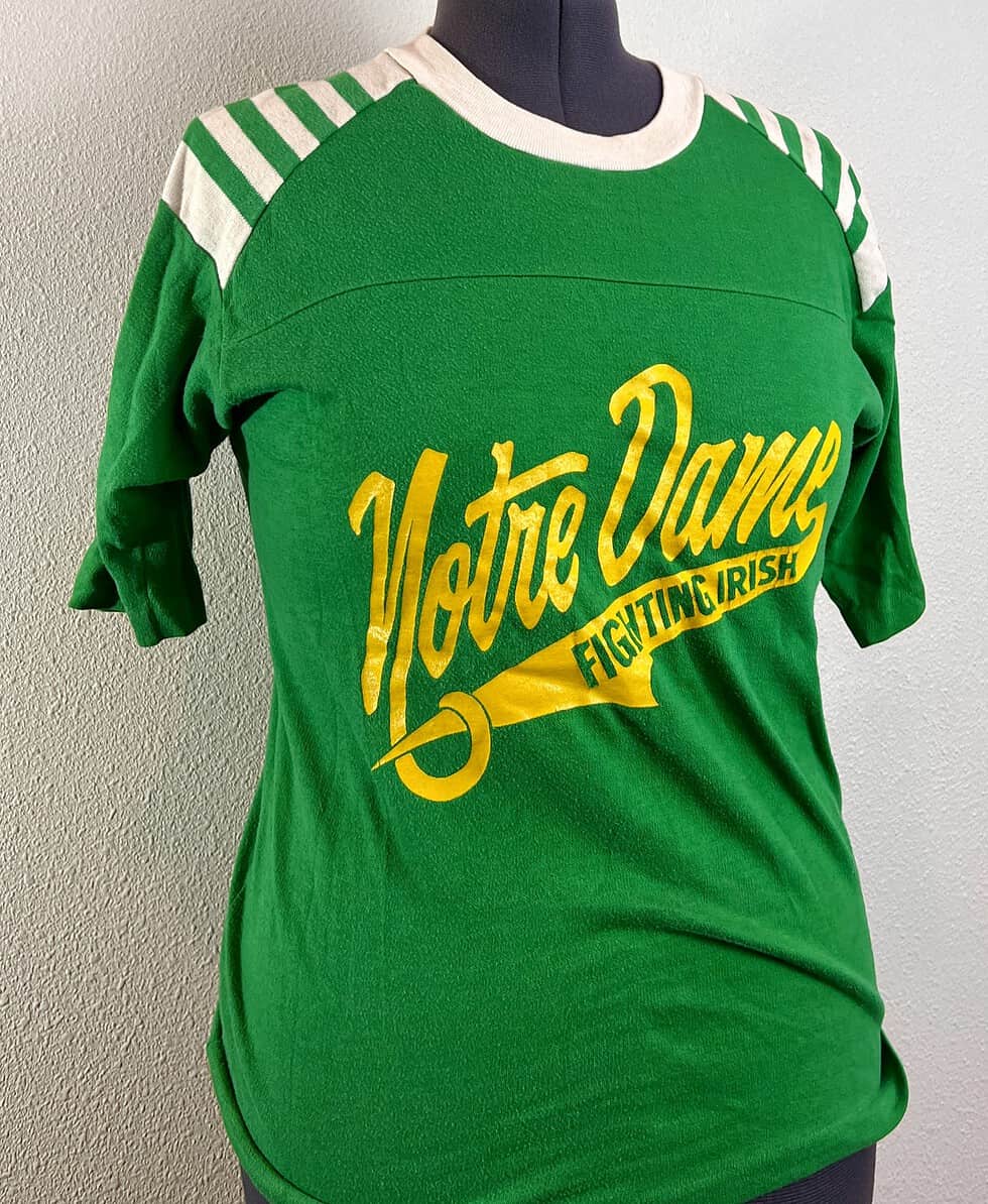 Vintage Notre Dame Fighting Irish Shirt – Size M