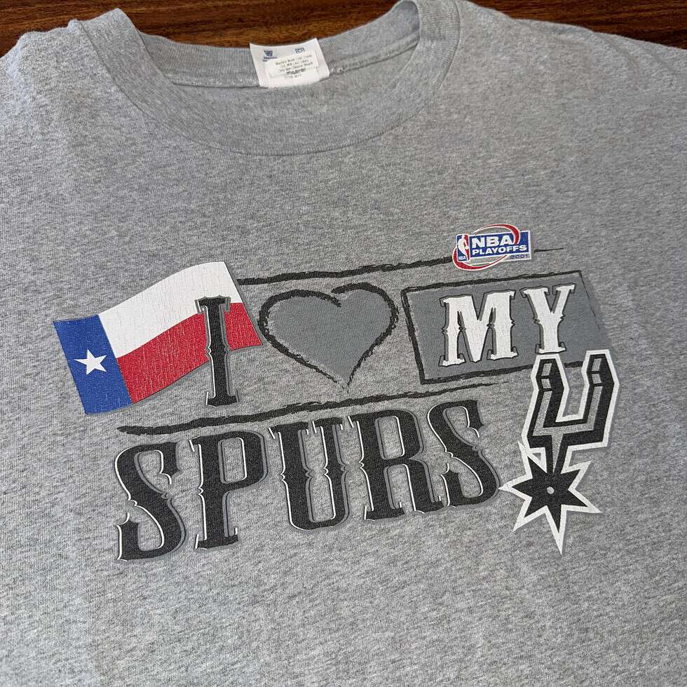 Champion 2001 San Antonio Spurs Playoffs Tee Sz L - Image 2