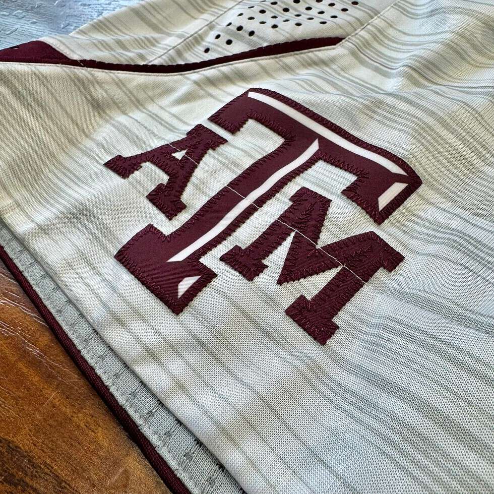Adidas Texas A&M Team Issued SAMPLE Shorts Sz XL + 2” - Image 2