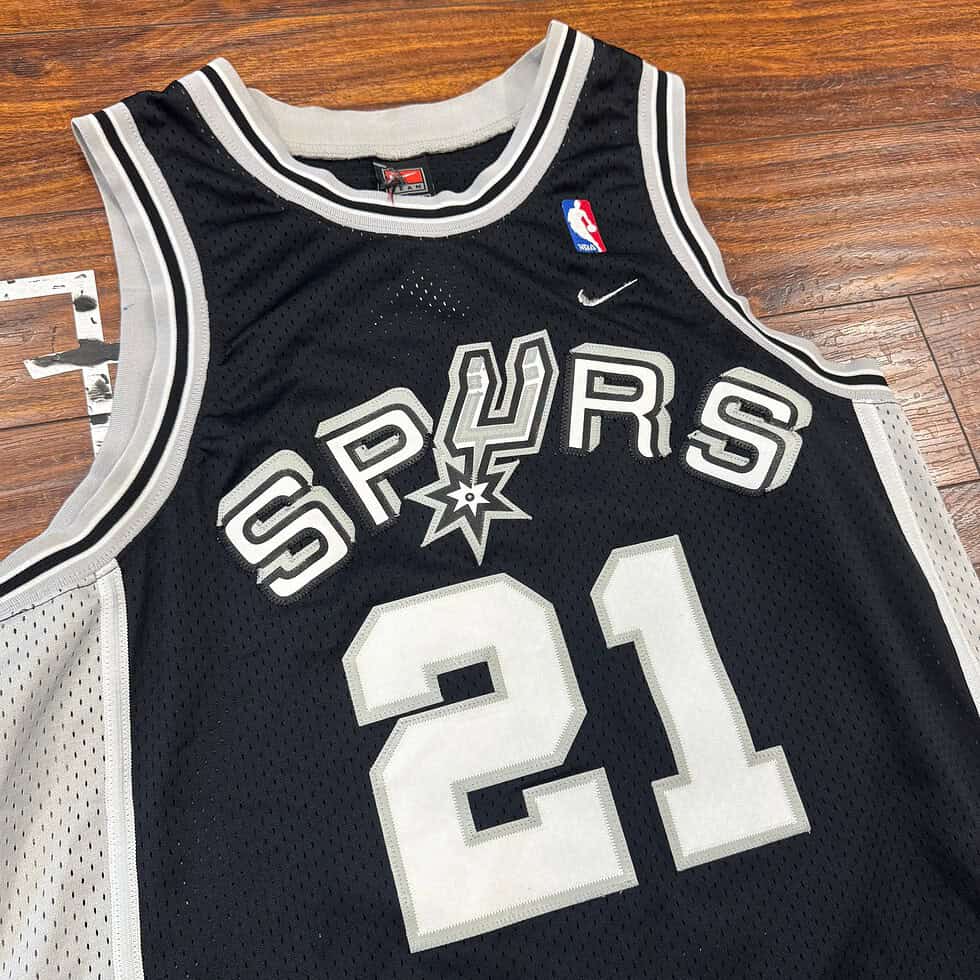 Nike San Antonio Spurs Tim Duncan Jersey Sz L - Image 2