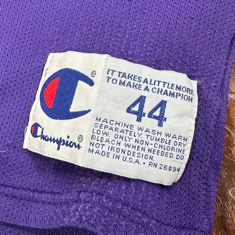 Champion 90’s Lakers Shaq Jersey Sz L - Image 4