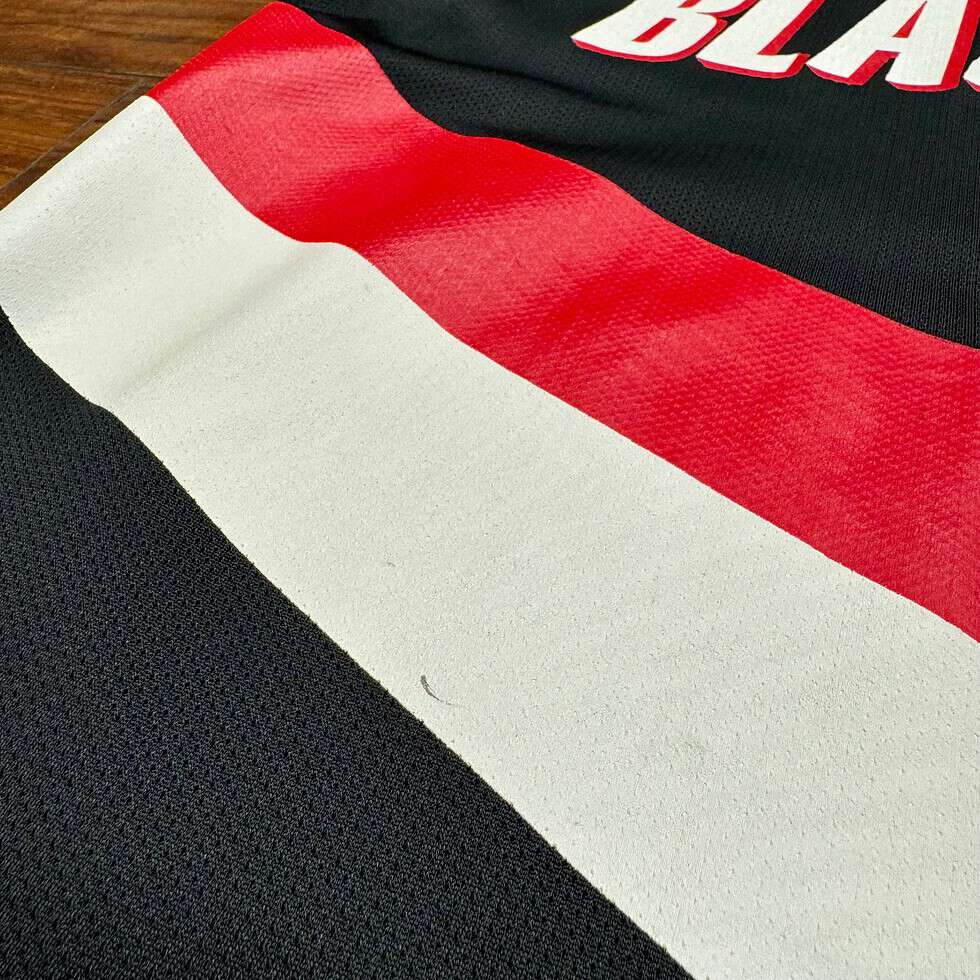 Champion 90's Blazers Bonzi Wells Jersey Sz M - Image 4