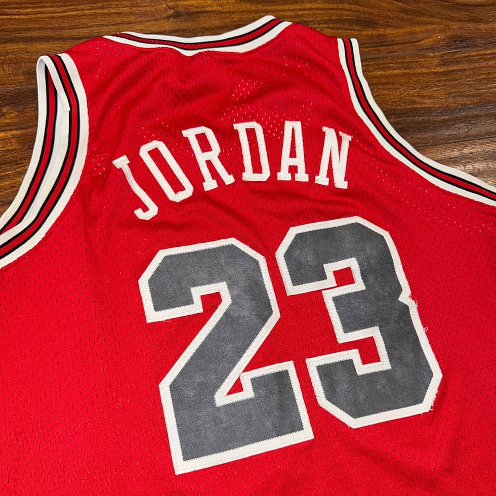 Nike Chicago Bulls Michael Jordan Jersey Sz L - Image 7