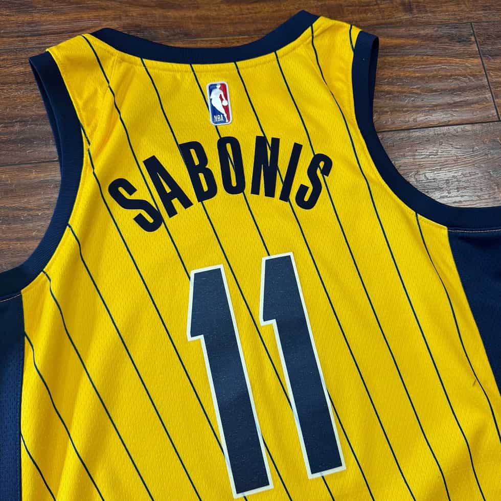 Nike Dri-Fit Indiana Pacers Domantas Sabonis Sz L - Image 5