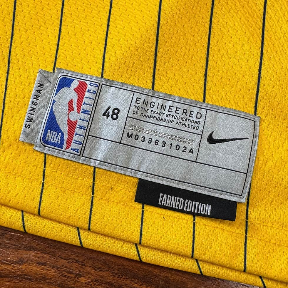 Nike Dri-Fit Indiana Pacers Domantas Sabonis Sz L - Image 3