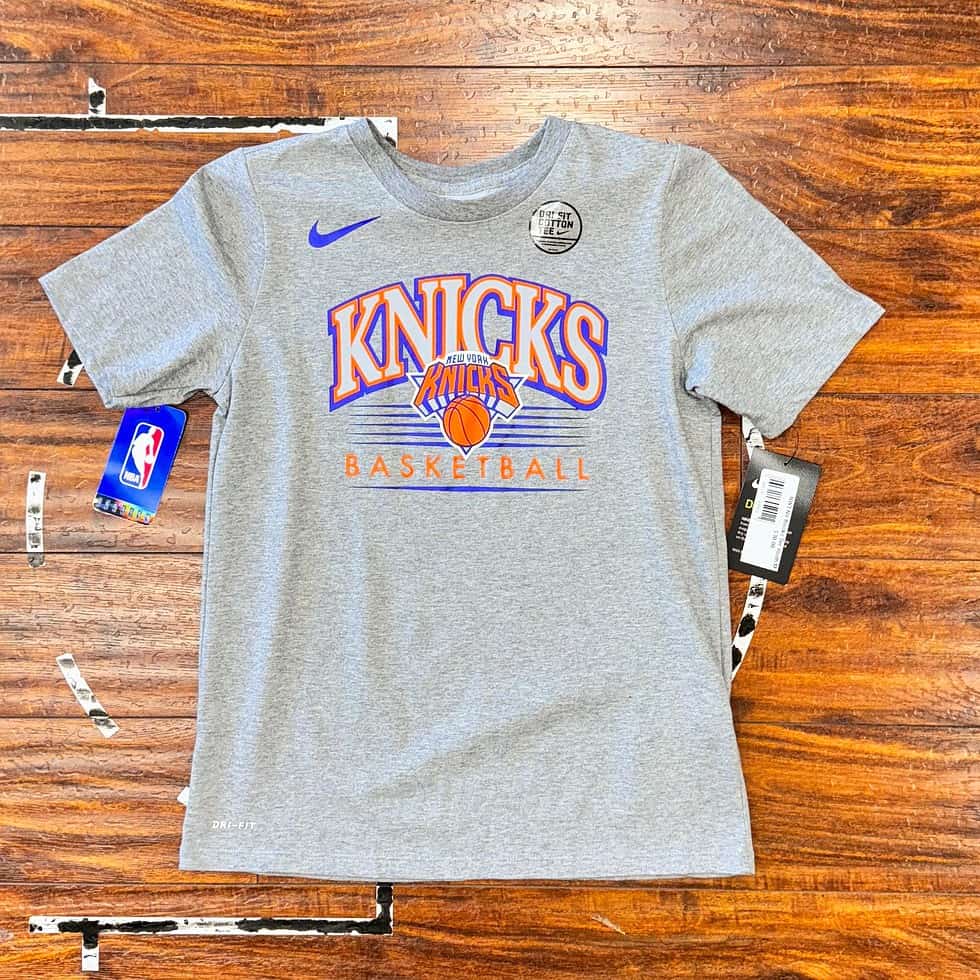 NWT NY Knicks Tee Sz YM