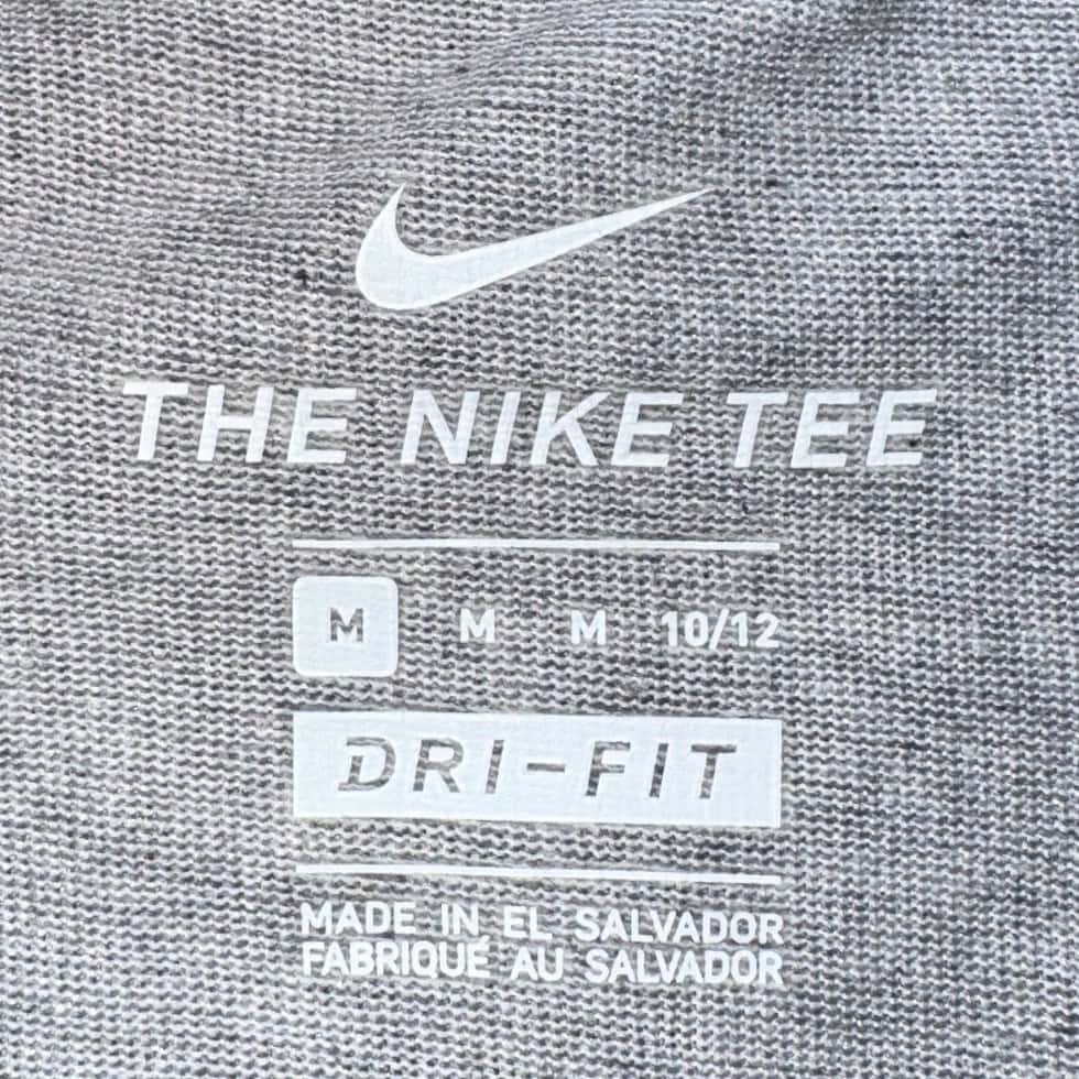 NWT NY Knicks Tee Sz YM - Image 3