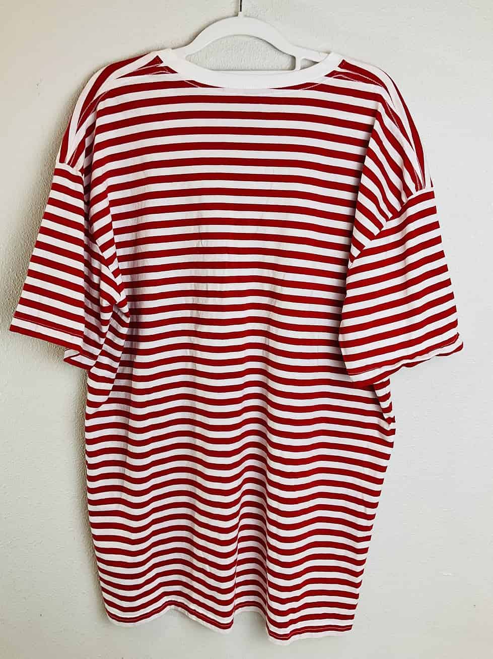 Back view of red and white striped oversized tee.
