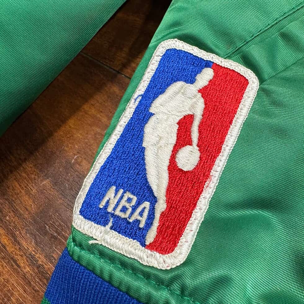 Starter 90’s Dallas Mavericks Satin Jacket Sz M - Image 3