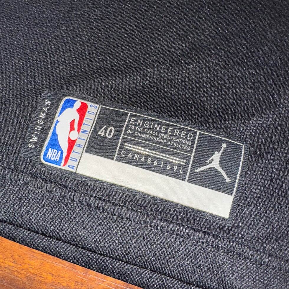 NWT Jordan Atlanta Trae Young Jersey Sz S - Image 3