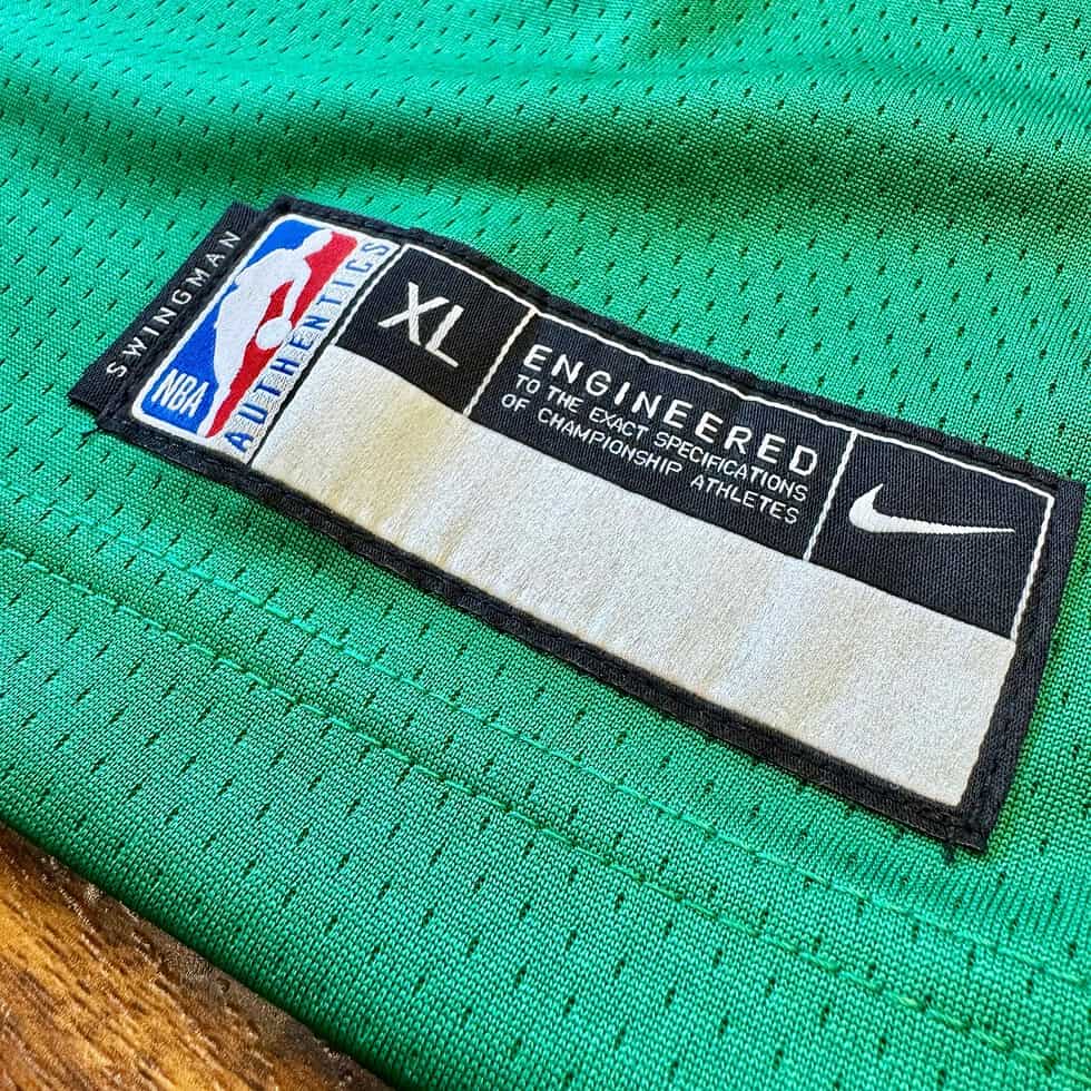 NWT Nike Boston Celtics Kyrie Irving Jersey Youth XL - Image 8