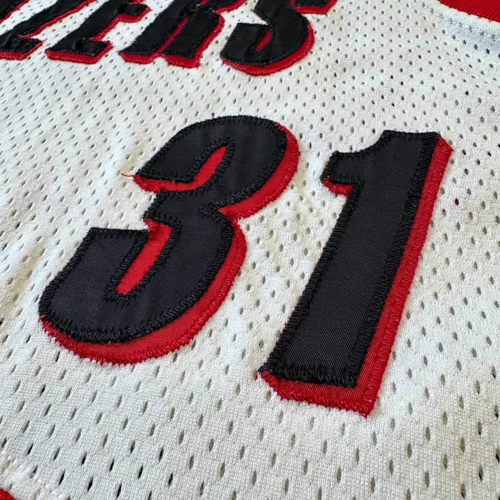 Champion 1991-92 Blazers Game Worn Alaa Abdelnaby Jersey - Image 7