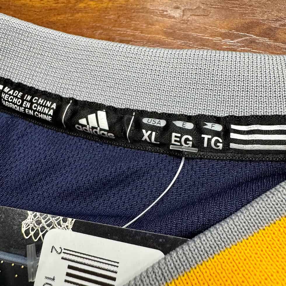 Adidas Pacers Tyler Hansbrough Jersey Sz XL - Image 3