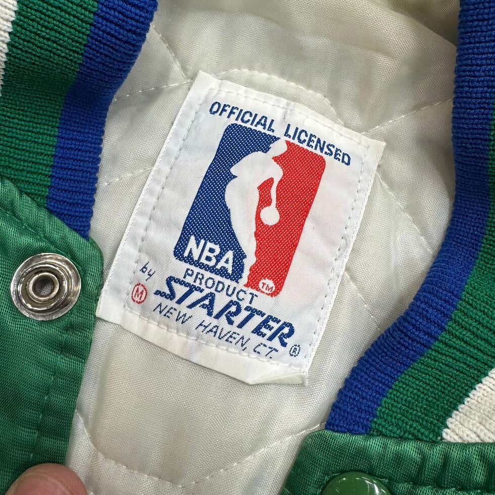 Starter 90’s Dallas Mavericks Satin Jacket Sz M - Image 4