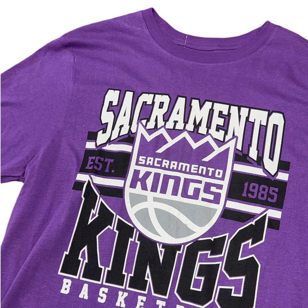 UNK Sacramento Kings Tee Sz L - Image 2