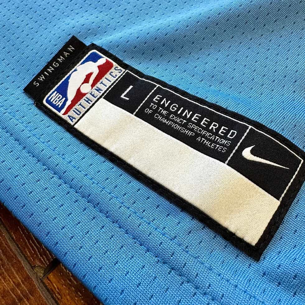 NWT Nike Kings De'Aaron Fox Jersey Youth L - Image 4