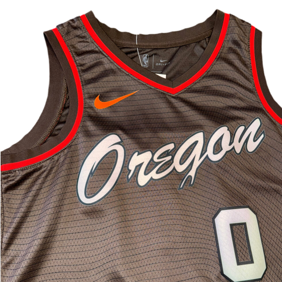 Nike Portland Trail Blazers Damian Lillard Jersey Sz M - Image 4