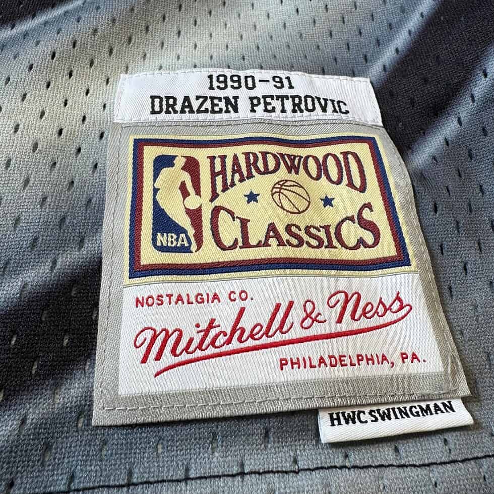 Mitchell & Ness New Jersey Nets Drazen Petrovic Jersey Sz 2X - Image 3