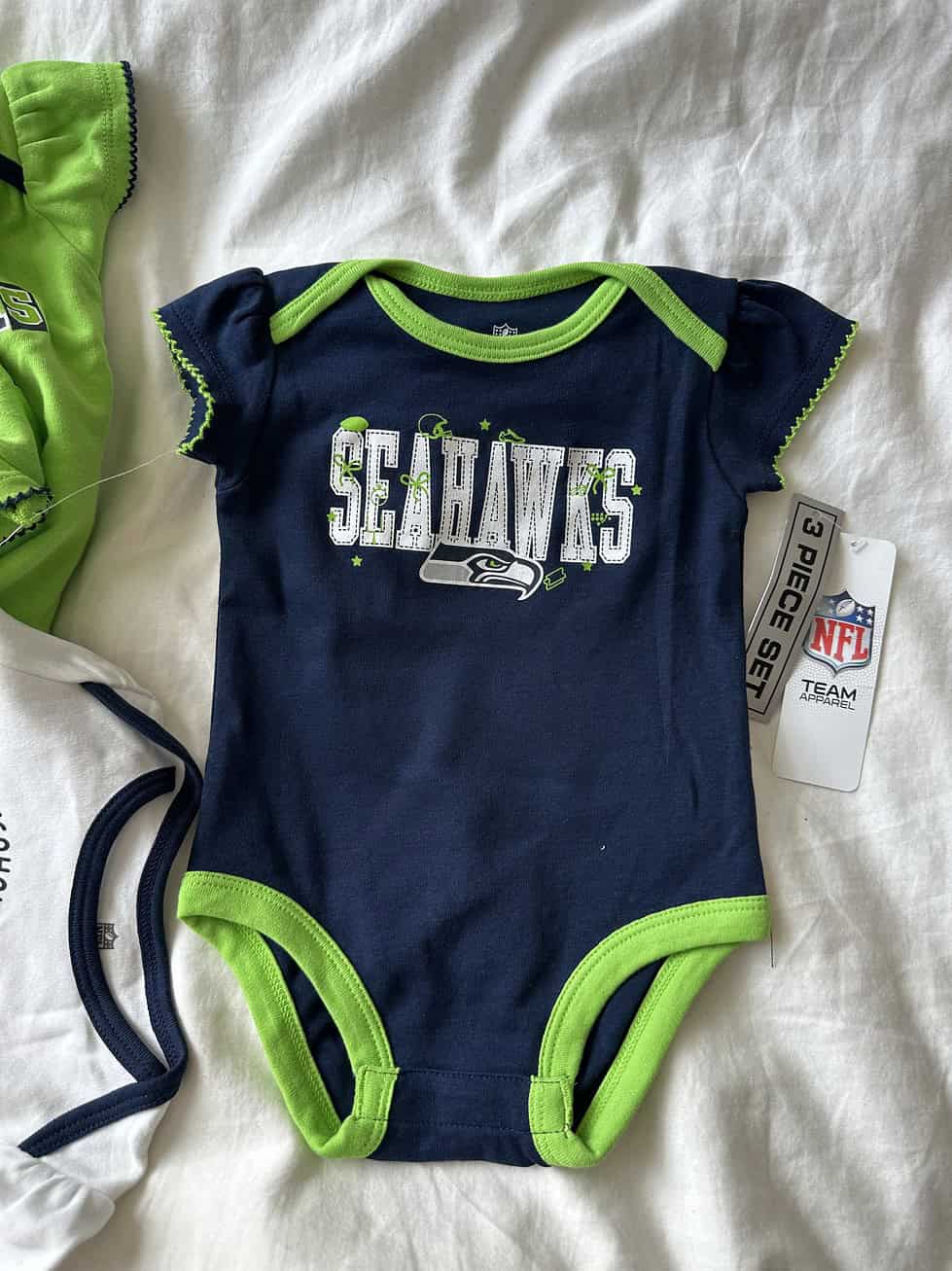 Seattle Seahawks Onesie 3-Pack - Image 4