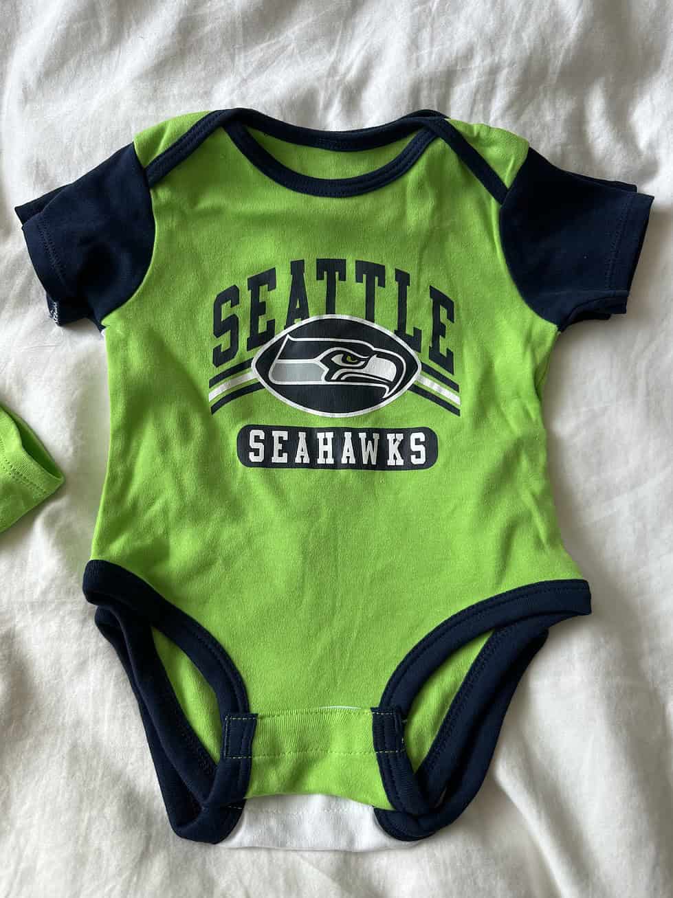 Seattle Seahawks Onesie 3-Pack - Image 3