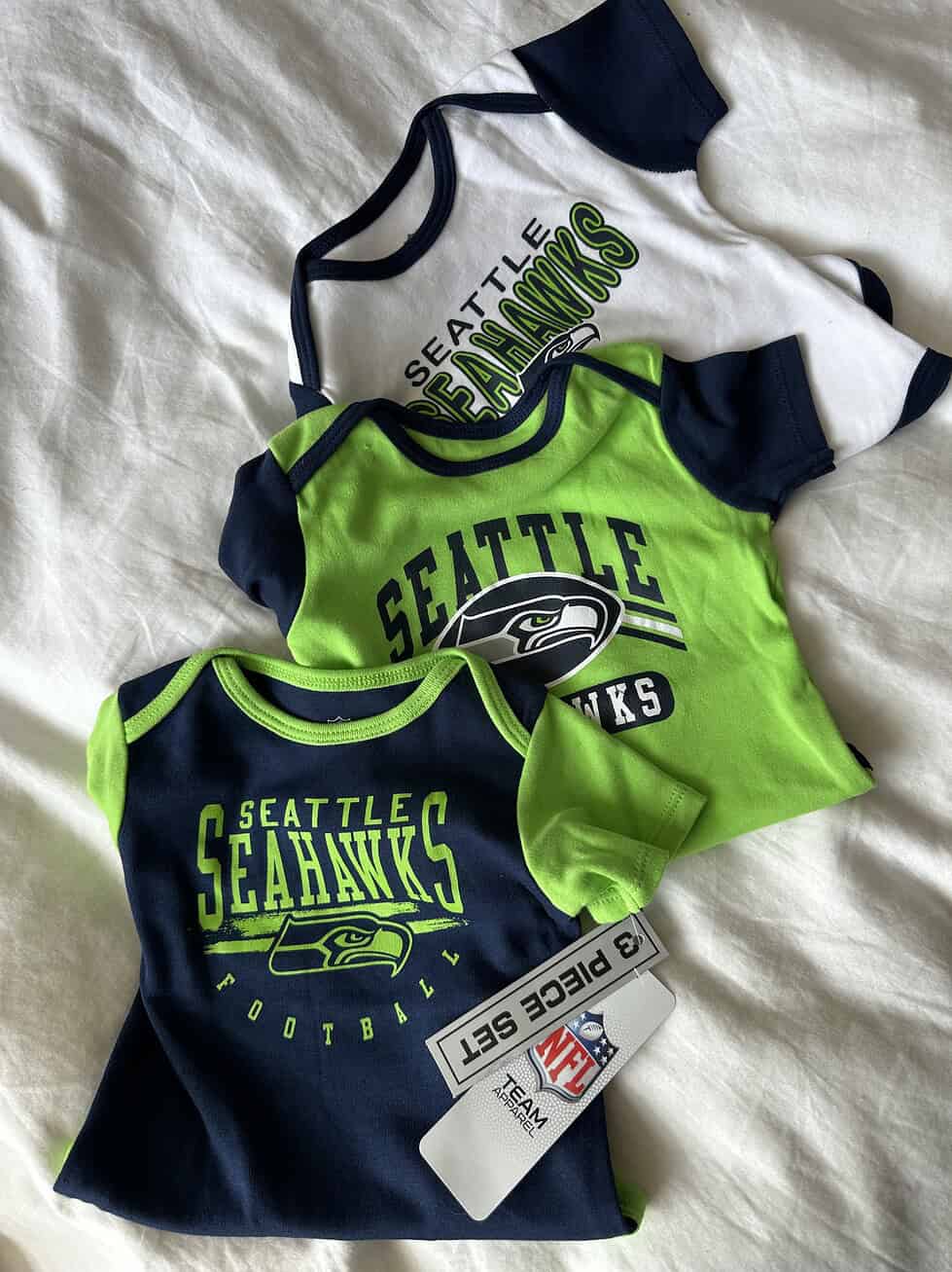 Seattle Seahawks Onesie 3-Pack