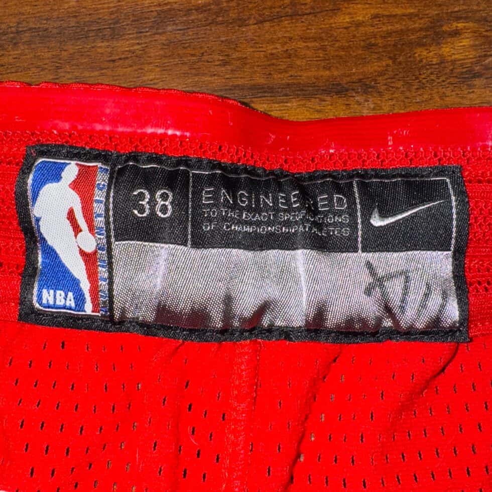 Nike Toronto Raptors Shorts Sz L - Image 4