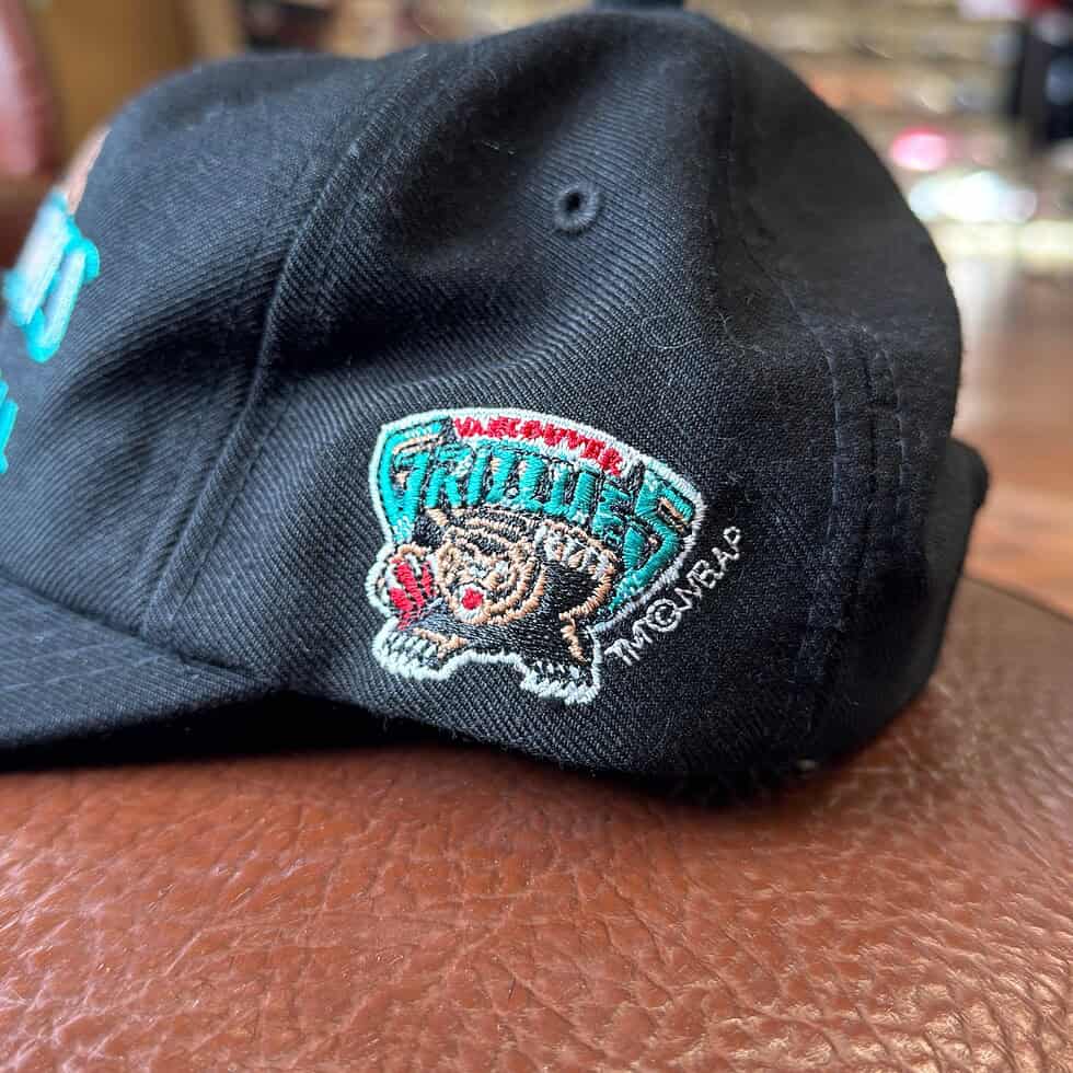 NWOT Champion Vancouver Grizzlies Hat - Image 3