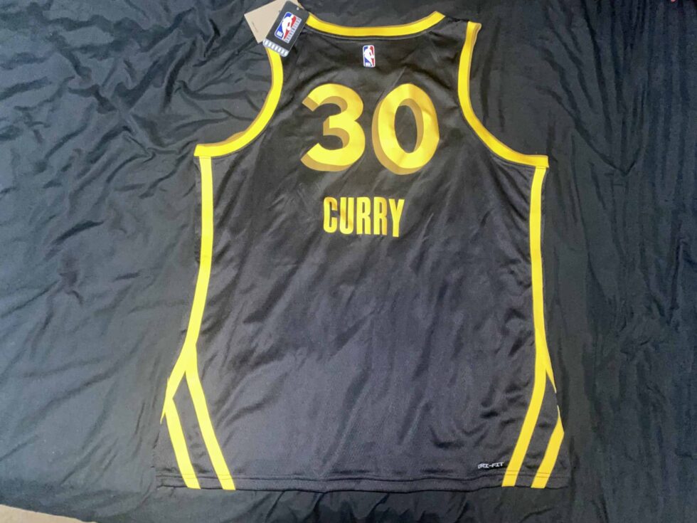 Steph Curry Jersey - Image 2