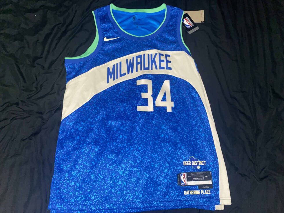 Giannis Antetokounmpo Jersey